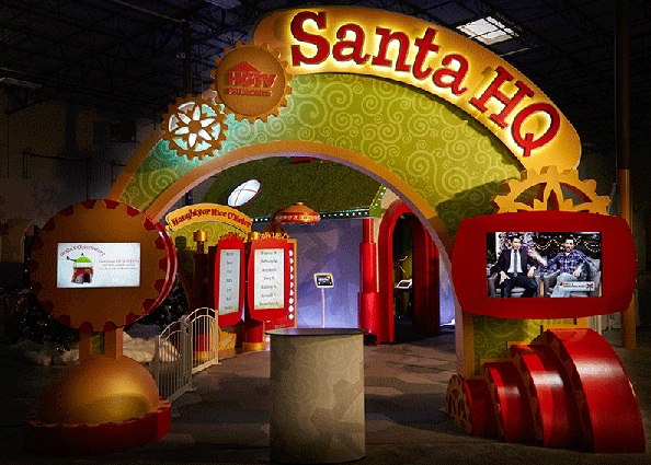 Santa HQ at Danbury Fair Mall | CT Mommy Blog